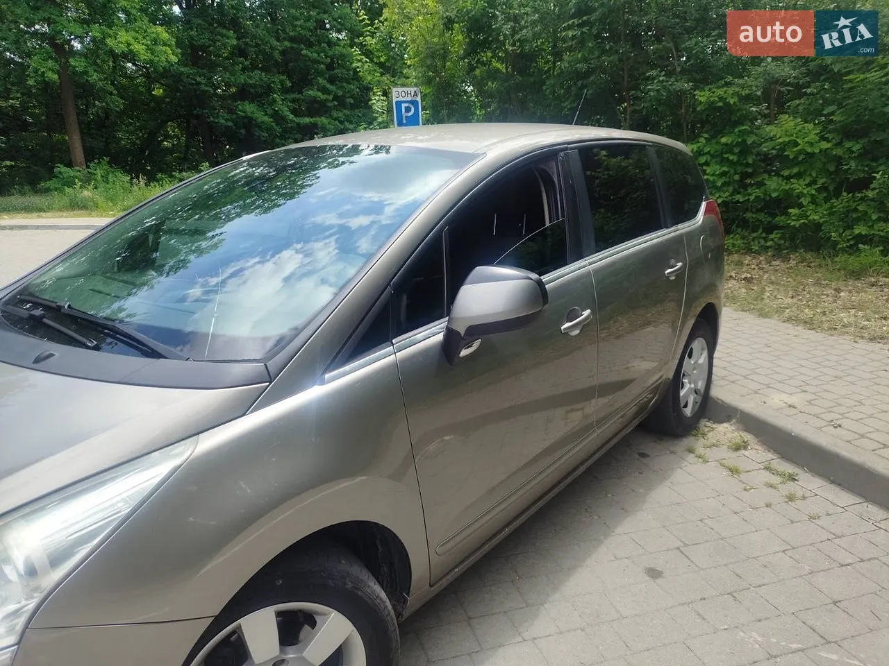 2010 Peugeot 5008 - мініатюра 3