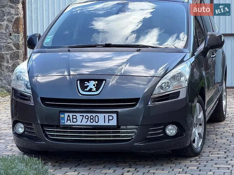Peugeot 5008