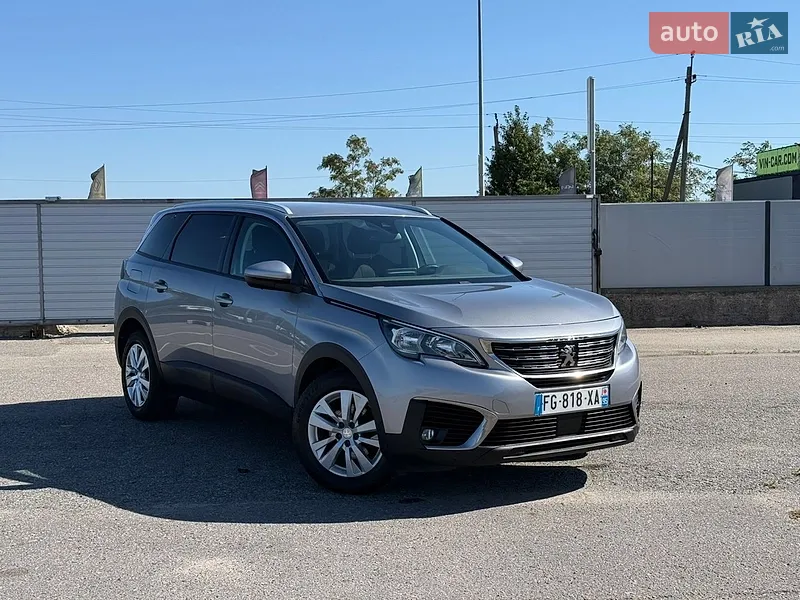 Peugeot 5008 2019
