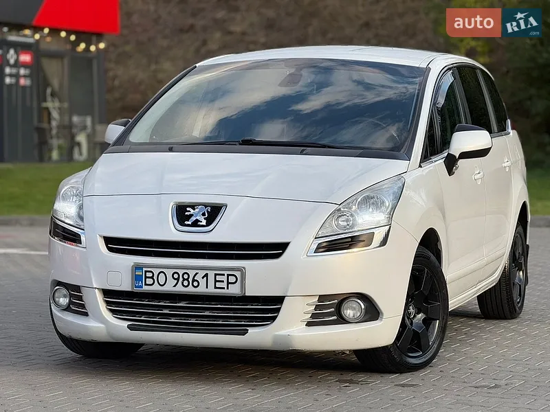 Peugeot 5008