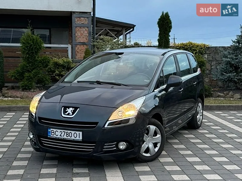 Peugeot 5008