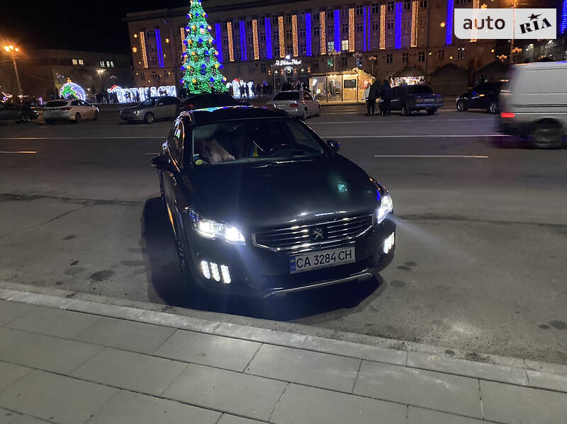 Универсал Peugeot 508 RXH