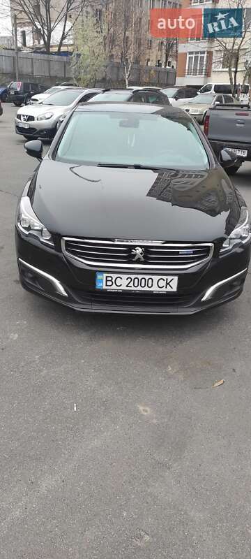 Седан Peugeot 508
