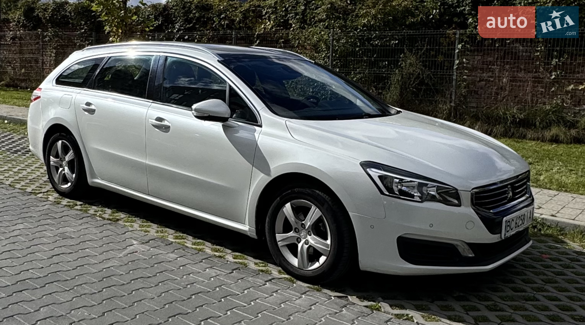 Peugeot 508 2015 VIN VF38E9HD8FL013551 фото оголошення 12 з 50