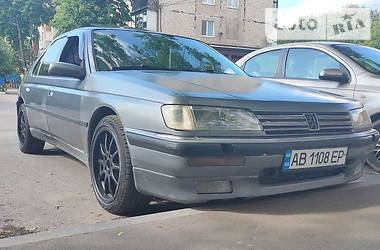 Peugeot 605  1990