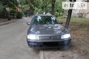 Peugeot 605  1990