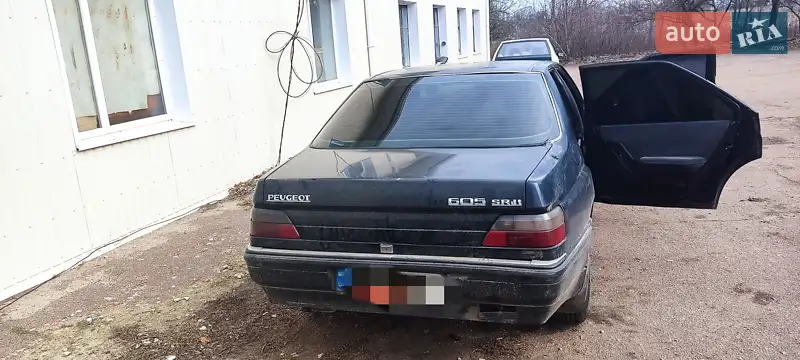 Peugeot 605 1992