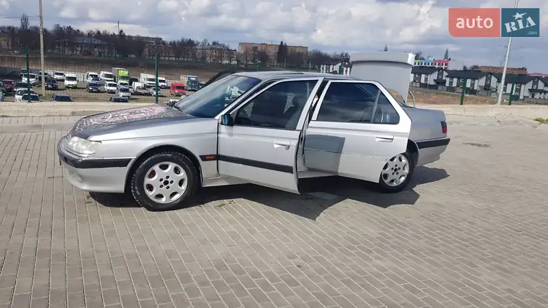 Peugeot 605 1996