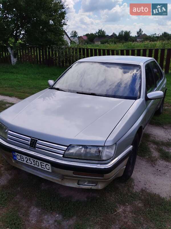 Седан Peugeot 605