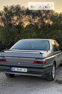 Peugeot 605  1990