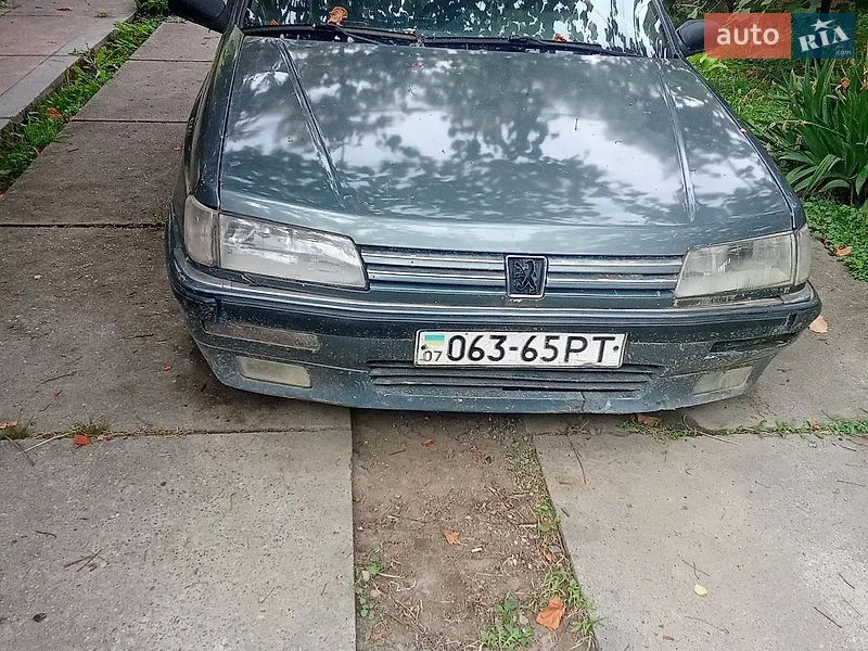 Peugeot 605 1990