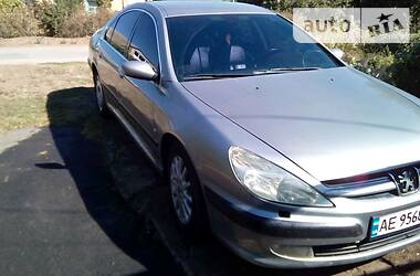 Peugeot 607  2000