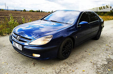 Peugeot 607  2001