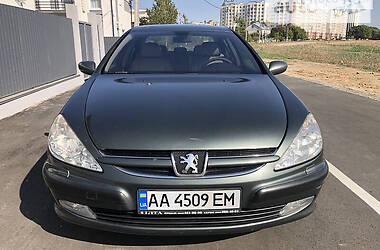 Peugeot 607  2003