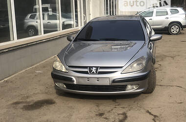 Peugeot 607  2001