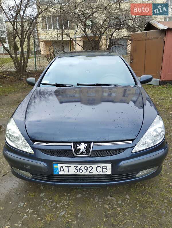 Peugeot 607
