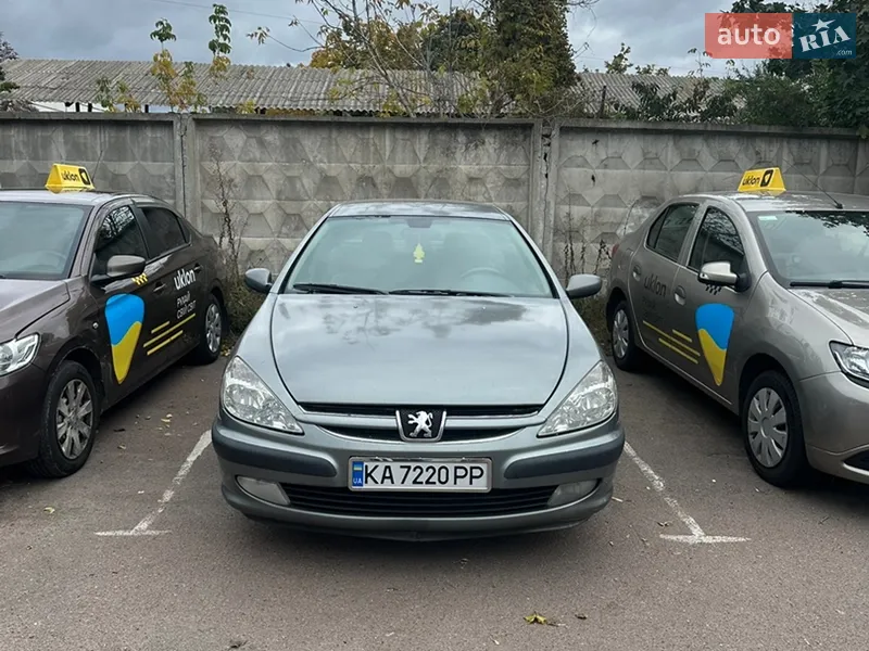 Peugeot 607