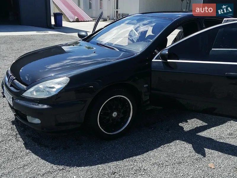 Peugeot 607