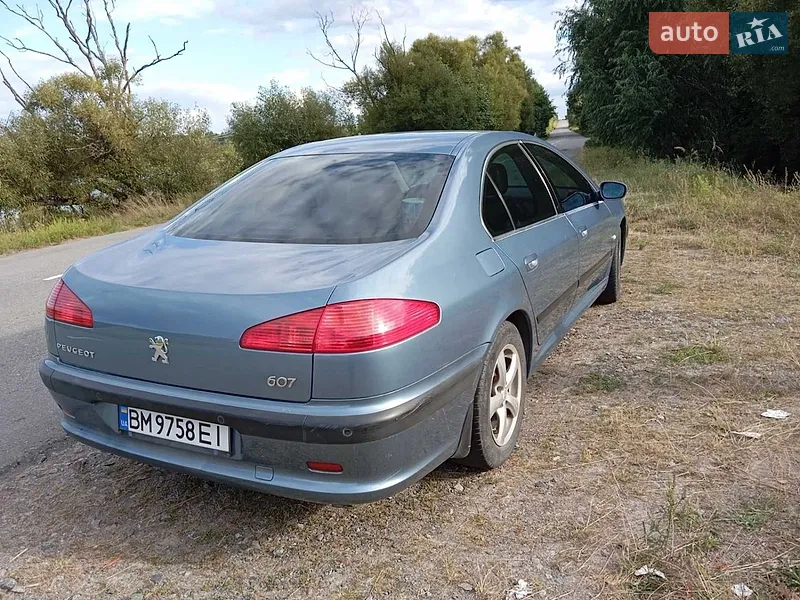 Peugeot 607