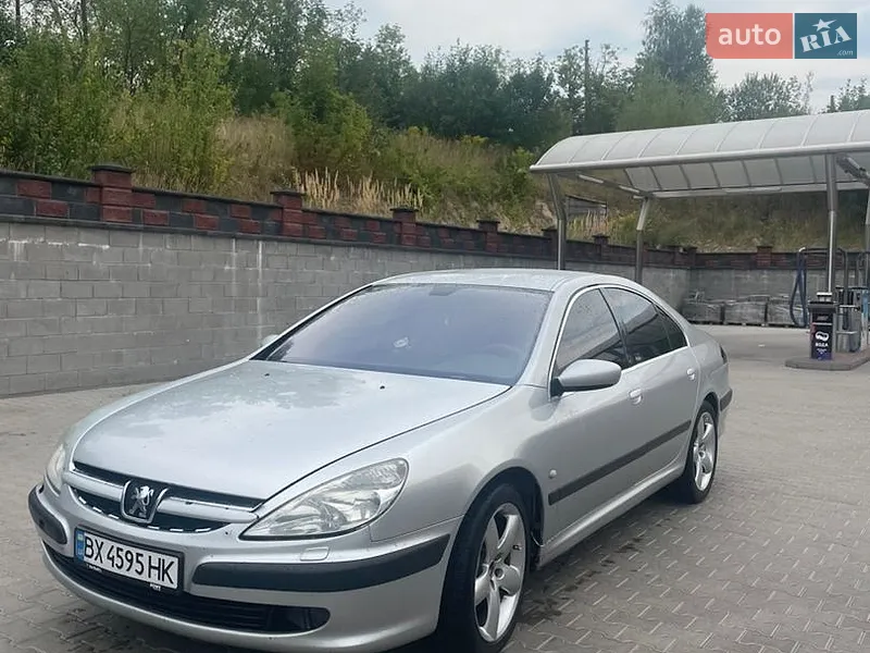 Peugeot 607