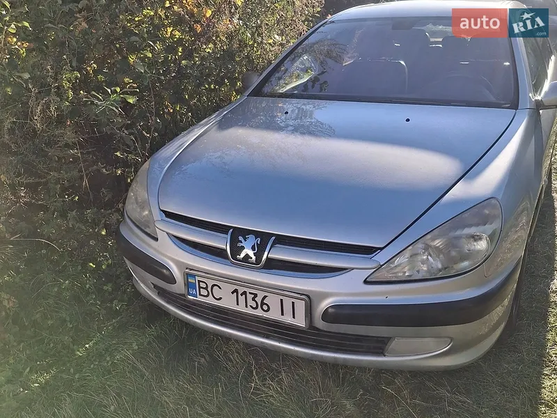 Peugeot 607