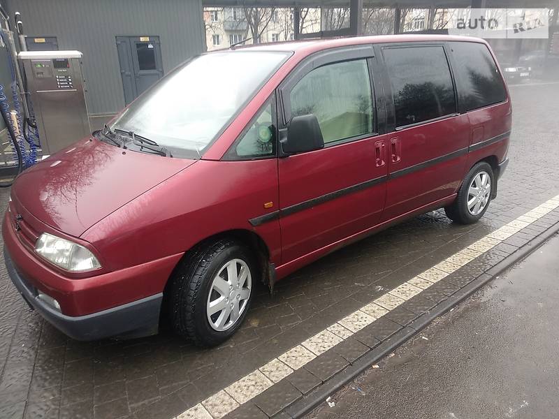 Peugeot 806