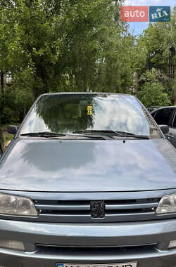 Peugeot 806  1995