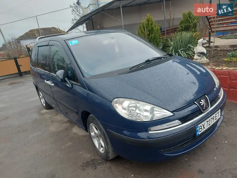 Peugeot 807 2005
