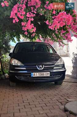Peugeot 807  2008