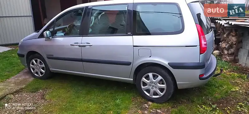 Peugeot 807 2005