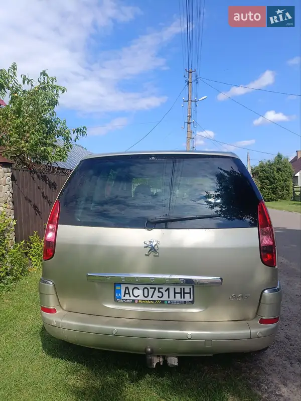Peugeot 807 2009