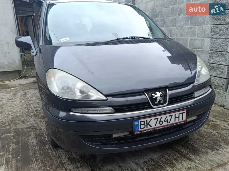Peugeot 807 2005