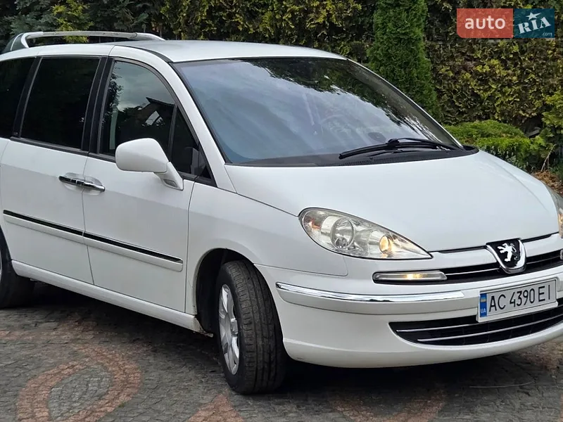 Peugeot 807 2012