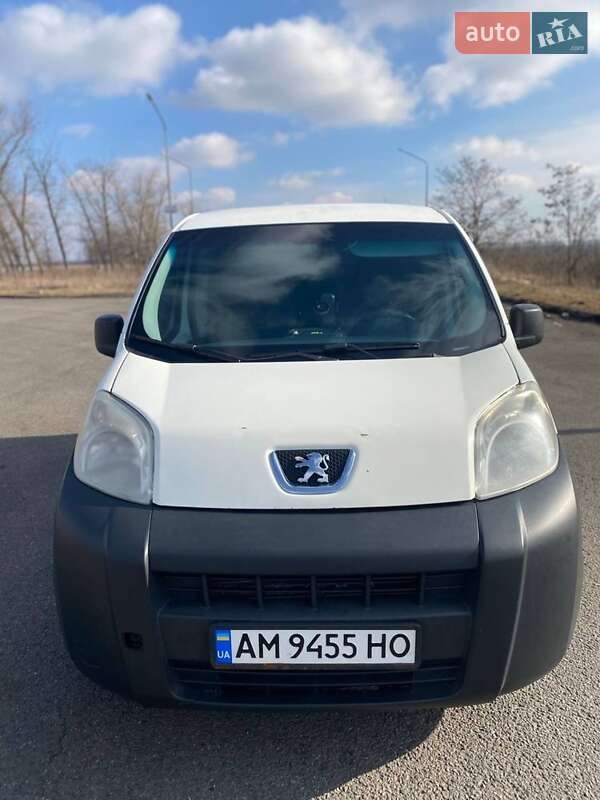 Грузовой фургон Peugeot Bipper
