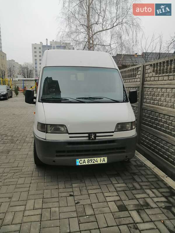 Універсал Peugeot Boxer