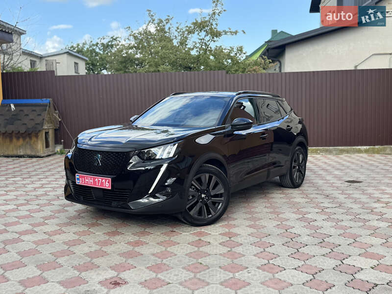 Peugeot e-2008