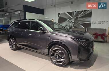 Peugeot e-5008  2025