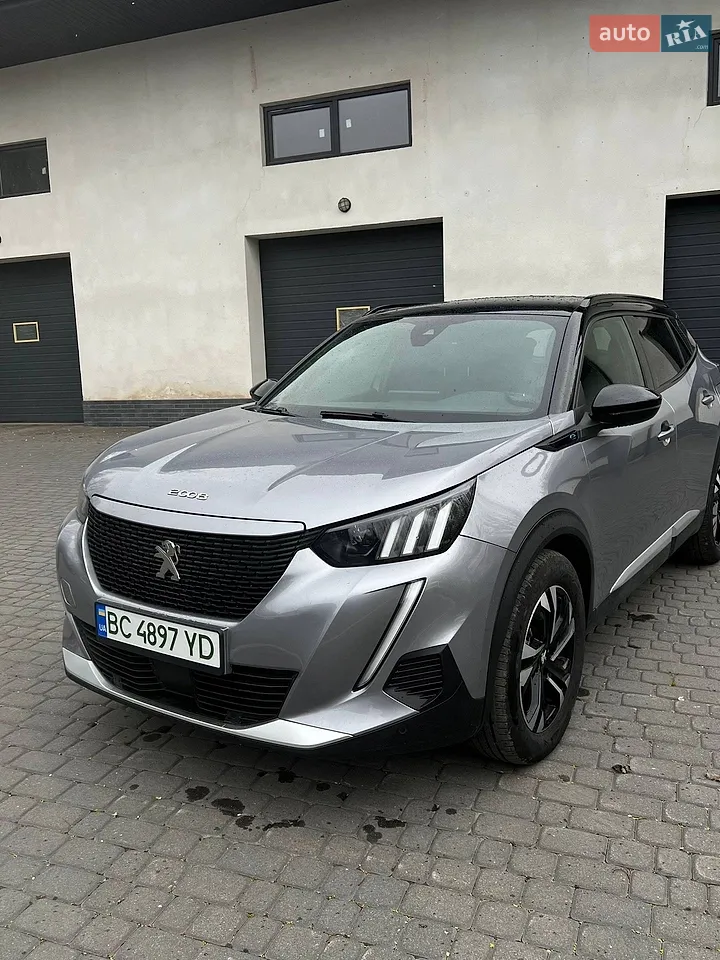 Peugeot e-2008 2023