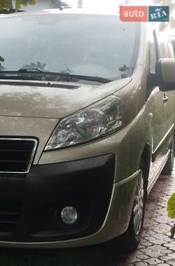 Peugeot Expert  2012