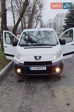 Peugeot Expert 2008