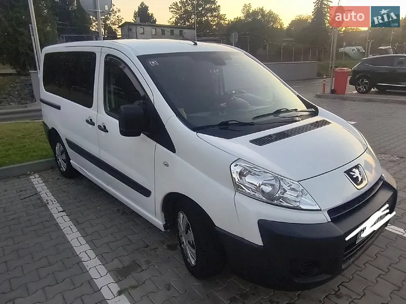 Peugeot Expert 2011