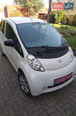 Peugeot iOn  2014