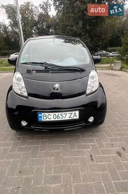 Peugeot iOn  2016
