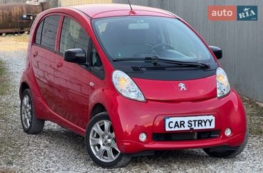 Peugeot iOn 2011