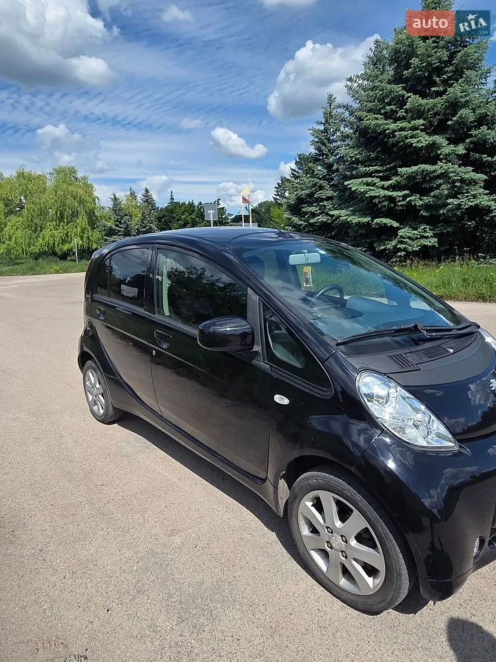 2012 Peugeot iOn - мініатюра 3