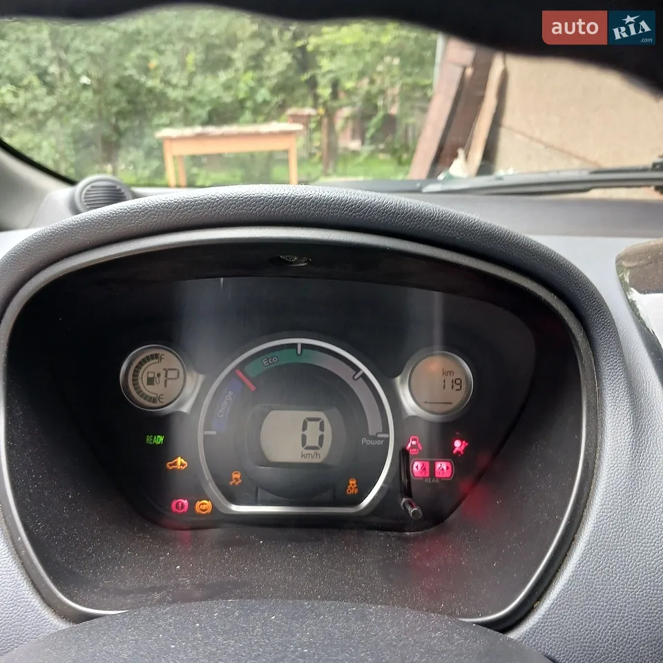 2013 Peugeot iOn - мініатюра 3