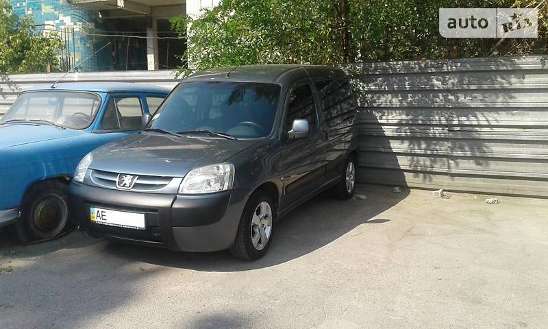 Peugeot Partner 2007 года