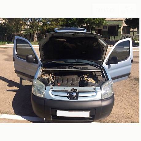 Peugeot Partner 2004 года