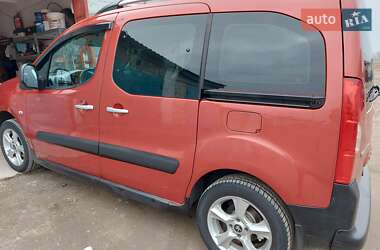 Peugeot Partner  2012