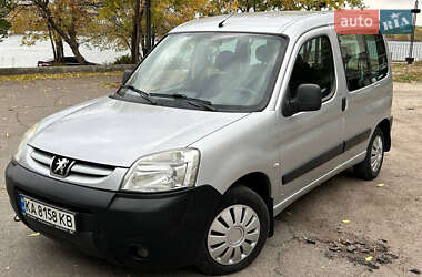 Peugeot Partner  2011